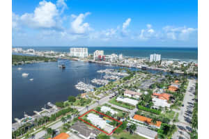 808 Polk St, Hollywood, FL 33019, Sold 12/17/24