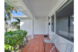 808 Polk St, Hollywood, FL 33019, Sold 12/17/24