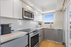 180 Ne 12th Ave 12e Hallandale Beach, FL 33009 - MLS#A11688022