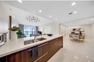 465 Brickell Ave, Miami, FL 33131, Sold 01/14/25