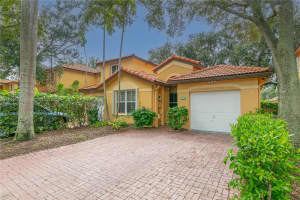 14028 S Forest Oak Cir, Davie, FL 33325, Sold 02/18/25