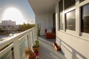 2030 S Ocean Dr APT 311, Hallandale Beach, FL 33009, Sold 07/24/25