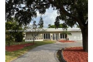 3201 Harrison St, Hollywood, FL 33021, Sold 02/06/25