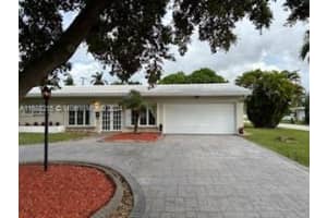 3201 Harrison St, Hollywood, FL 33021, Sold 02/06/25
