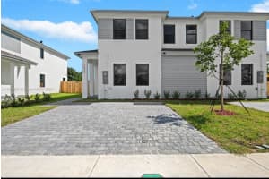 22001 SW 114th Ave, Goulds, FL 33170, Sold 12/13/24