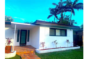 10825 Peachtree Dr, Miami, FL 33161, - MLS#A11688545