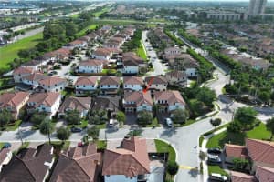 1007 NW 99th Ct, Miami, FL 33172, Sold 02/27/25