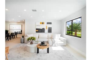 9101 SW 52nd St, Miami, FL 33165, Sold 12/27/24