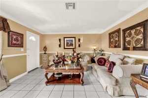 275 E 14th St, Hialeah, FL 33010, Sold 02/04/25