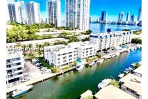 3702 NE 171 St APT 11, North Miami Beach, FL 33160, - MLS#A11688735