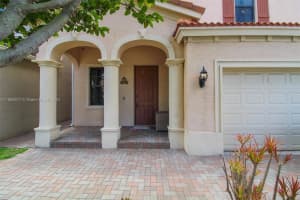 680 NE 191st St, Miami, FL 33179, Sold 12/20/24