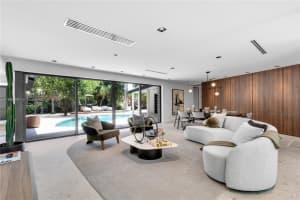 2500 Bayview Dr, Fort Lauderdale