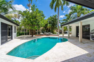2500 Bayview Dr Fort Lauderdale, FL 33305 - MLS#A11688891