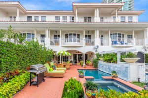 3760 NE 199th Terrace, Miami, FL 33180, Sold 07/16/25