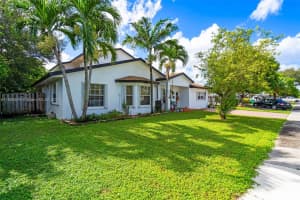 8260 NW 170th Terrace, Hialeah, FL 33015, Sold 03/05/25