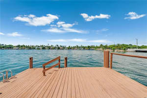 210 E Rivo Alto Dr, Miami Beach, FL 33139, Sold 02/03/25