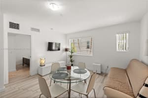 1560 Meridian Ave Apt 109, Miami Beach, FL 33139, - MLS#A11689023