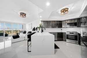 1800 Sunset Harbour Dr, Miami Beach, FL 33139, Sold 04/14/25
