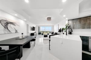 1800 Sunset Harbour Dr, Miami Beach, FL 33139, Sold 04/14/25