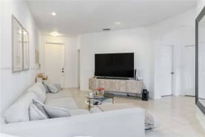 5580 NW 107th Ave, Doral, FL 33178, Sold 12/16/24
