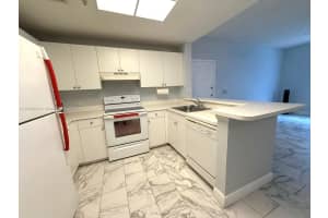 2015 Se 10th Ave 127 Fort Lauderdale, FL 33316 - Off Market