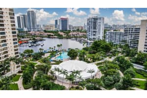 2500 Parkview Dr, Hallandale Beach, FL 33009, Sold 03/07/25