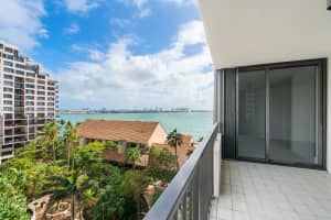 520 Brickell Key Dr A802, Miami