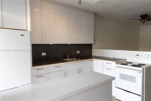 6580 Santona St, Miami, FL 33146, Sold 02/12/25