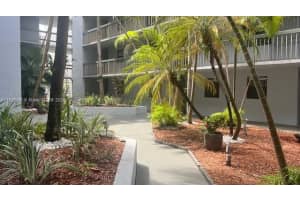 12209 SW 14th Ln, Miami, FL 33184, Sold 01/15/25