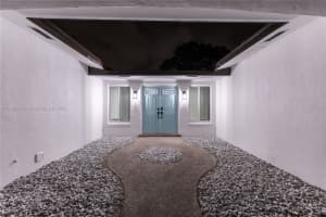 7517 Roosevelt St, Hollywood, FL 33024, Sold 01/24/25