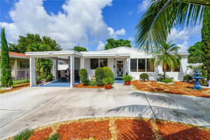 6871 Harding St, Hollywood, FL 33024, Sold 02/11/25