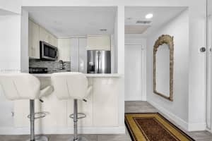 1460 Ocean Dr 305 Miami Beach, FL 33139 - Off Market