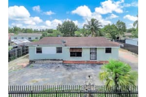 4480 Nw 201st St, Miami Gardens