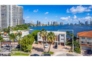 3929 NE 171 St, North Miami Beach, FL 33160, Sold 03/17/25