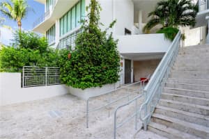 245 Michigan Ave, Miami Beach, FL 33139, Sold 05/28/25