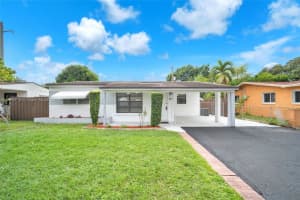 6410 Hayes St, Hollywood, FL 33024, Sold 01/09/25