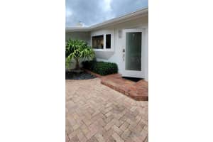 2781 Ne 23rd Ct Pompano Beach, FL 33062 - MLS#A11689721
