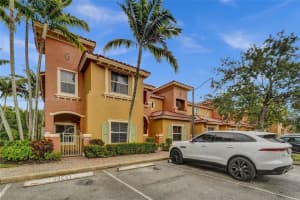 1013 SW 143rd Ave, Pembroke Pines, FL 33027, Sold 01/31/25
