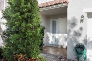 1283 NE 105th St, Miami Shores, FL 33138, Sold 01/24/25
