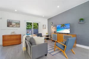 289 NW 110th St, Miami, FL 33168, Sold 12/06/24