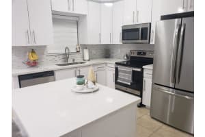 1532 SE 31st Ct, Homestead, FL 33035, Sold 07/23/25