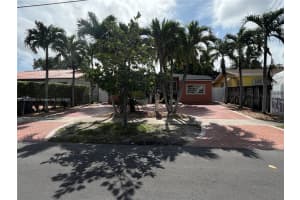 5570 SW 3rd St, Coral Gables, FL 33134, Sold 01/16/25