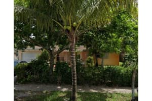 4450 NW 25th St, Lauderhill, FL 33313, Sold 01/10/25