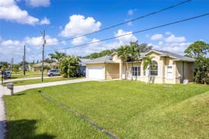 1981 SW Bellevue Ave, Port St. Lucie, FL 34953, Sold 01/15/25