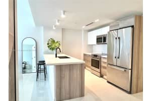 9940 W Bay Harbor Dr, Bay Harbor Islands, FL 33154, Sold 01/06/25