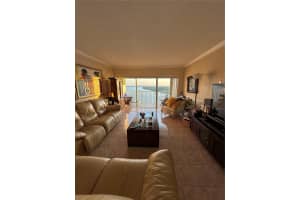 300 Bayview Dr APT 1208, Sunny Isles Beach, FL 33160, Sold 03/11/25