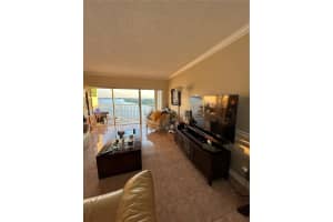 300 Bayview Dr APT 1208, Sunny Isles Beach, FL 33160, Sold 03/11/25