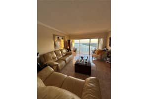 300 Bayview Dr APT 1208, Sunny Isles Beach, FL 33160, Sold 03/11/25