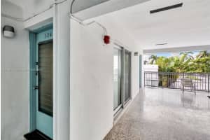 350 Collins Ave 306 Miami Beach, FL 33139 - MLS#A11690282