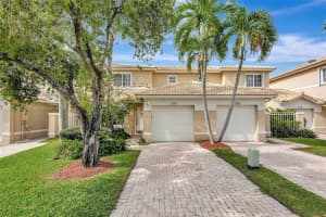 17095 NW 22nd St, Pembroke Pines, FL 33028, Sold 01/17/25